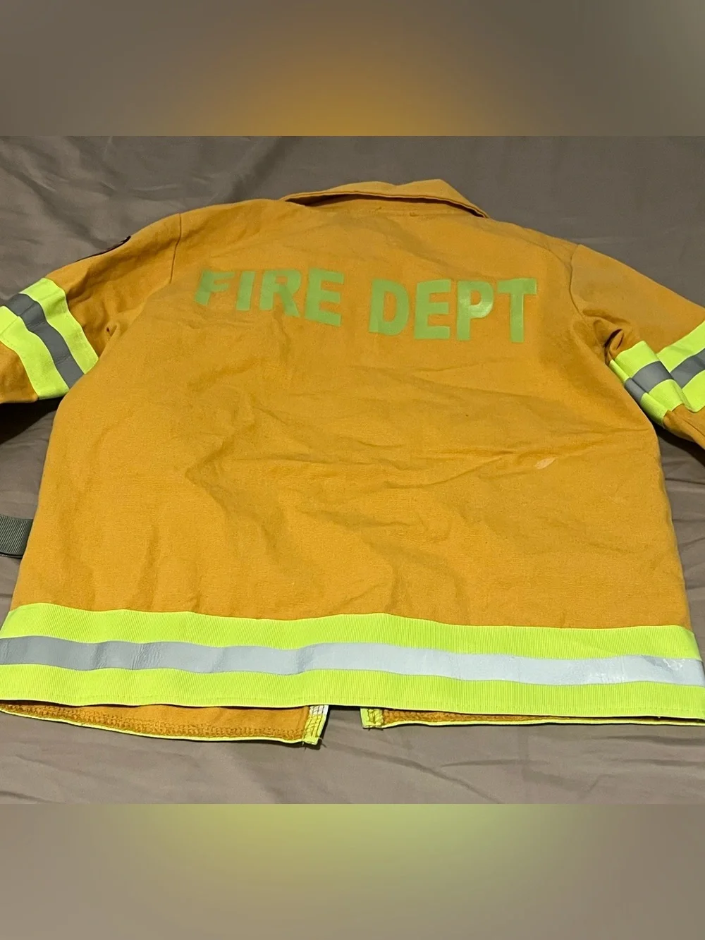 Teetot Firefighter Costume 2 Piece Unisex Child Size 3-4 Years Halloween dressup